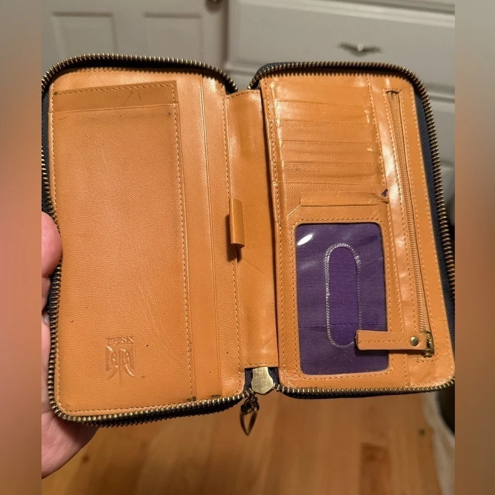 Tusk New York Navy Blue Leather Madison Double Zip Clutch 8